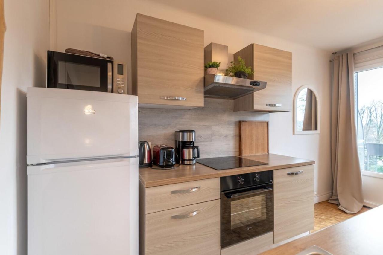 شقة Petit Port Furnished Flat آنسي المظهر الخارجي الصورة